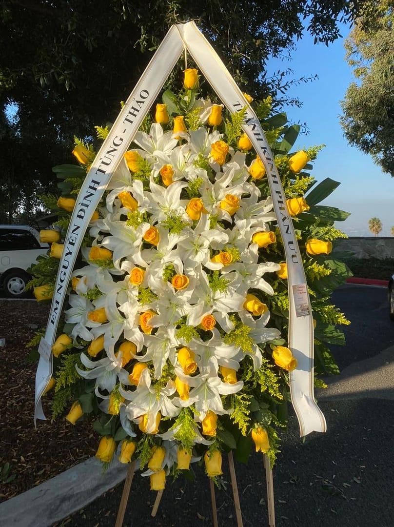 Funeral Standing Spray #16